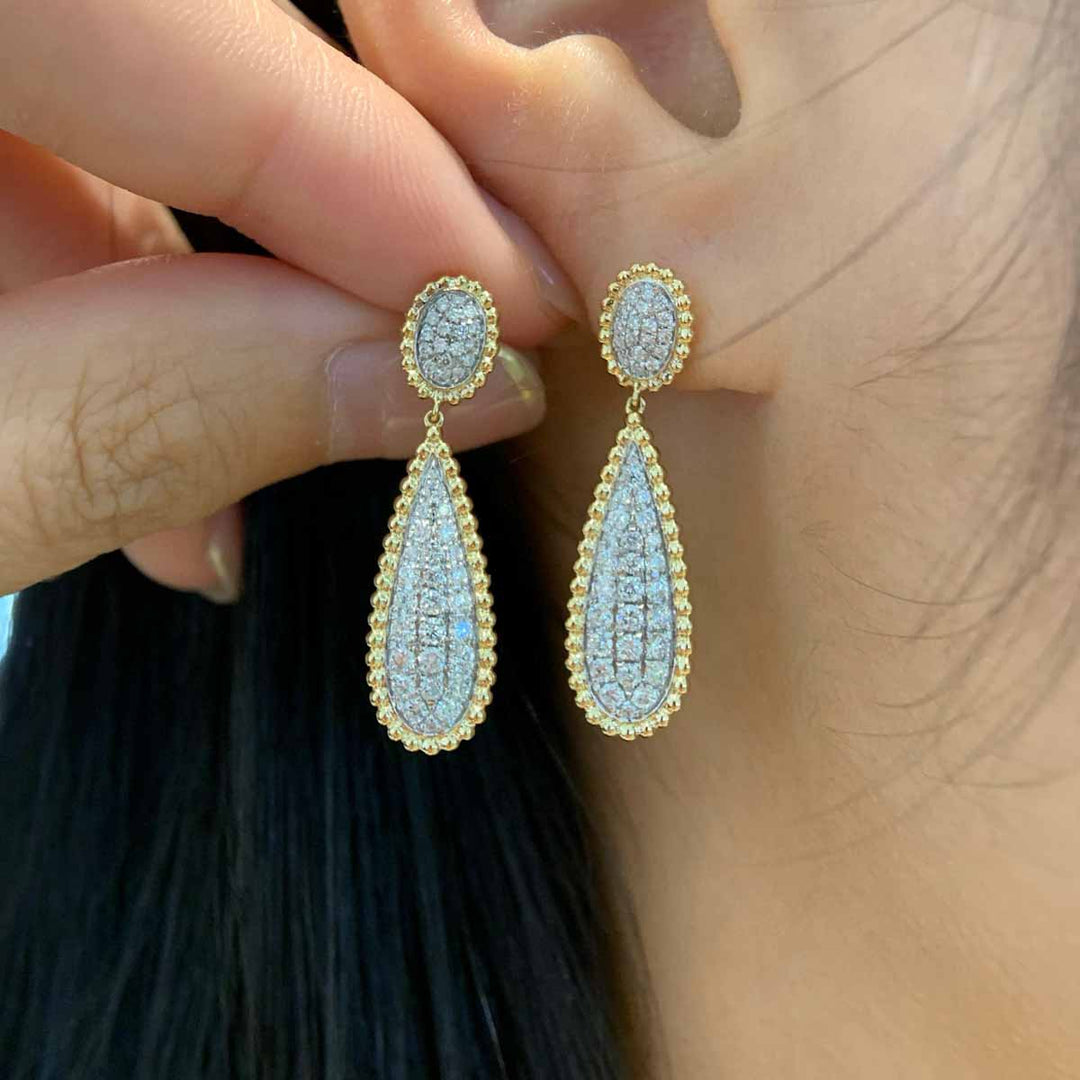 Natural White Diamond Earrings 0.82ct, 18K