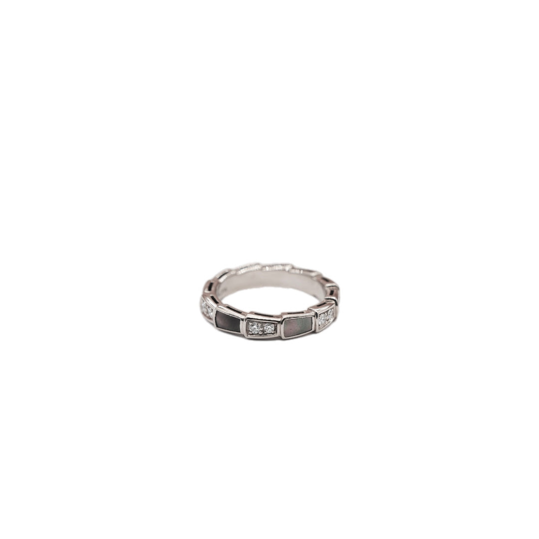 Bvlgari Serpenti Forever Ring with diamond and mother of pearl #50