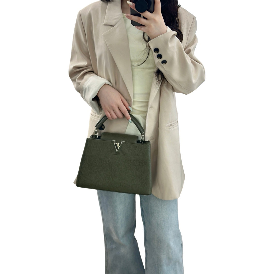 Louis Vuitton Capucines Dark Green BB 27cm