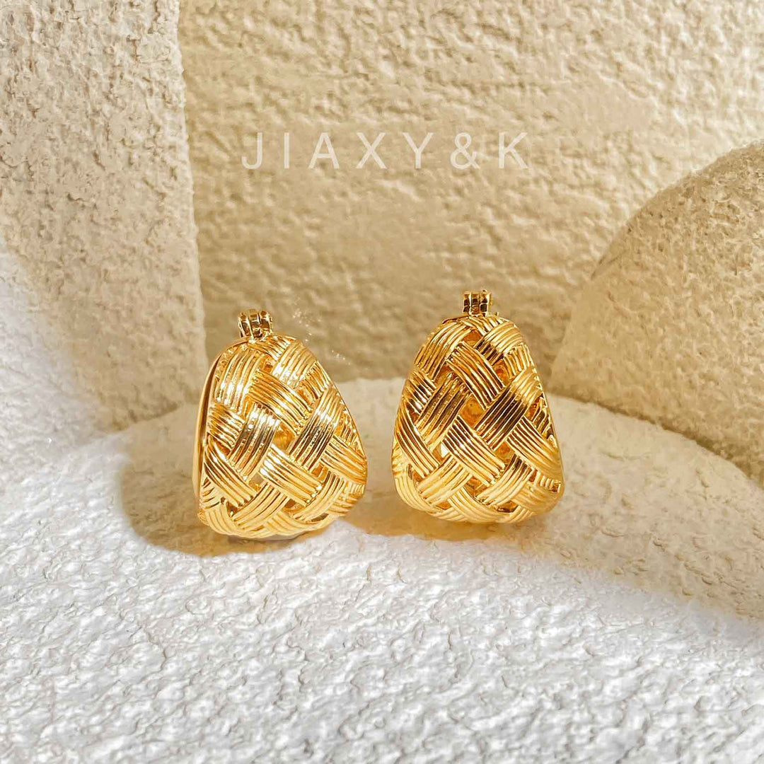 18K Solid Yellow Gold Earrings,3.14g