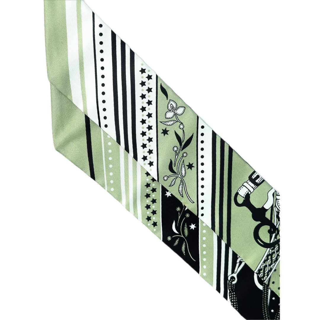 Hermes New Silk Green Twilly