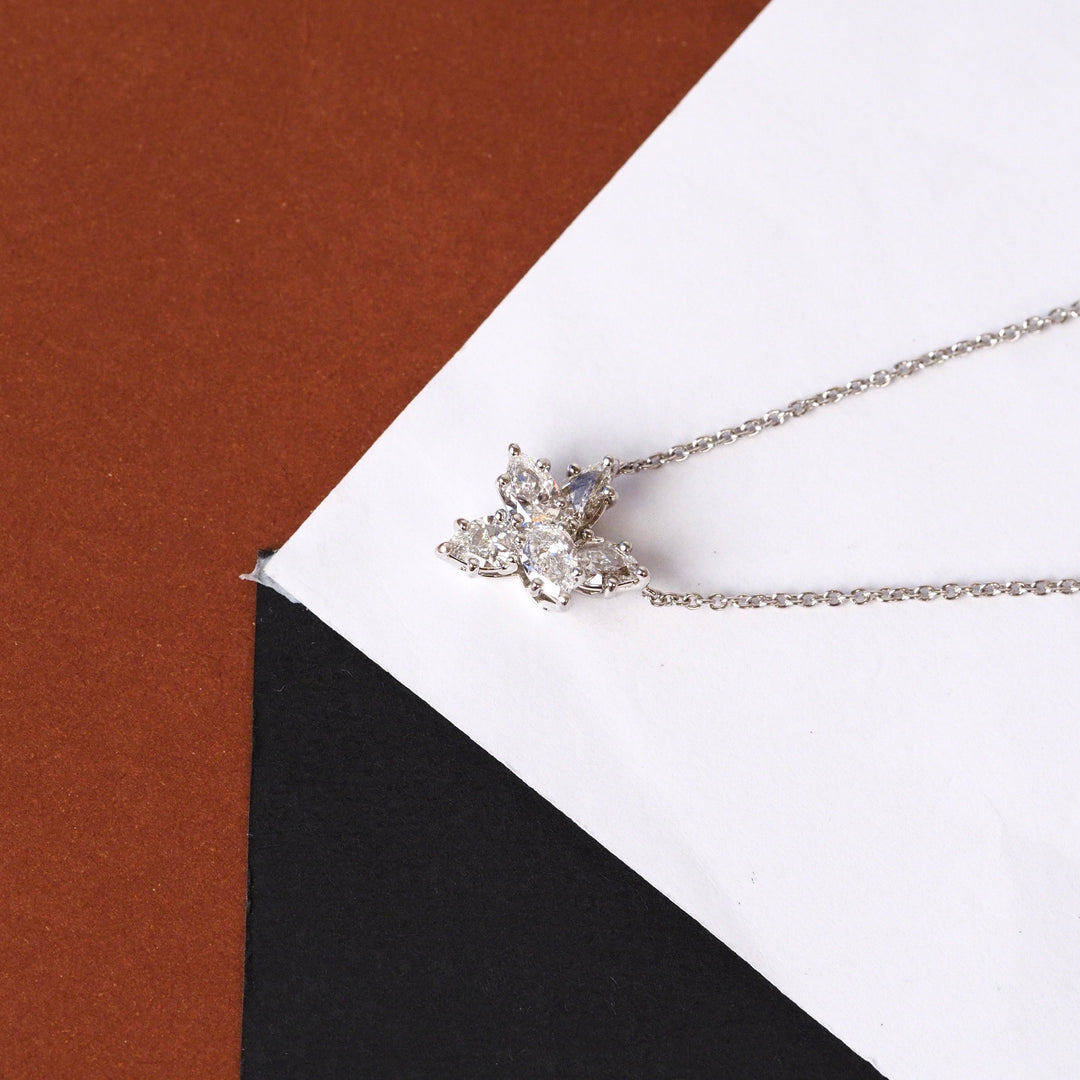 Harry Winston Cluster Pt950 Diamond Necklace