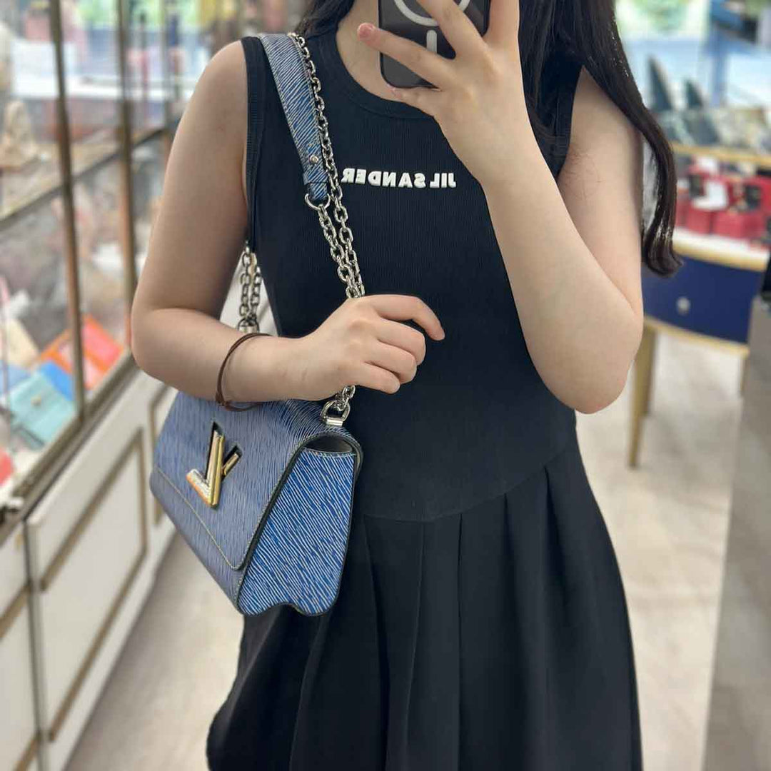 Louis Vuitton Twist Blue Epi MM 23cm