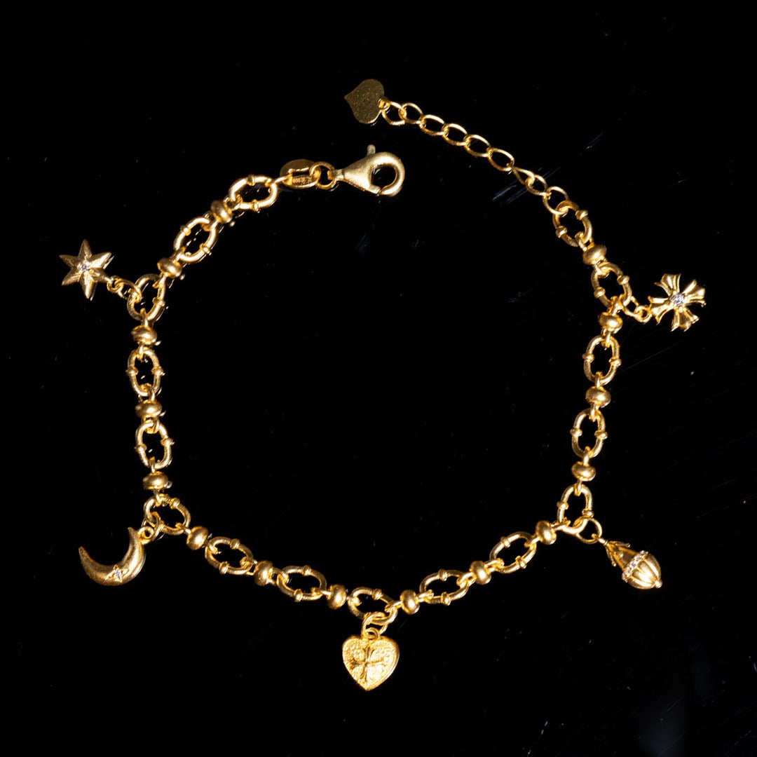 24k 999 Gothic Cross Charm Bracelet 11.79g, White Diamond 0.072ct