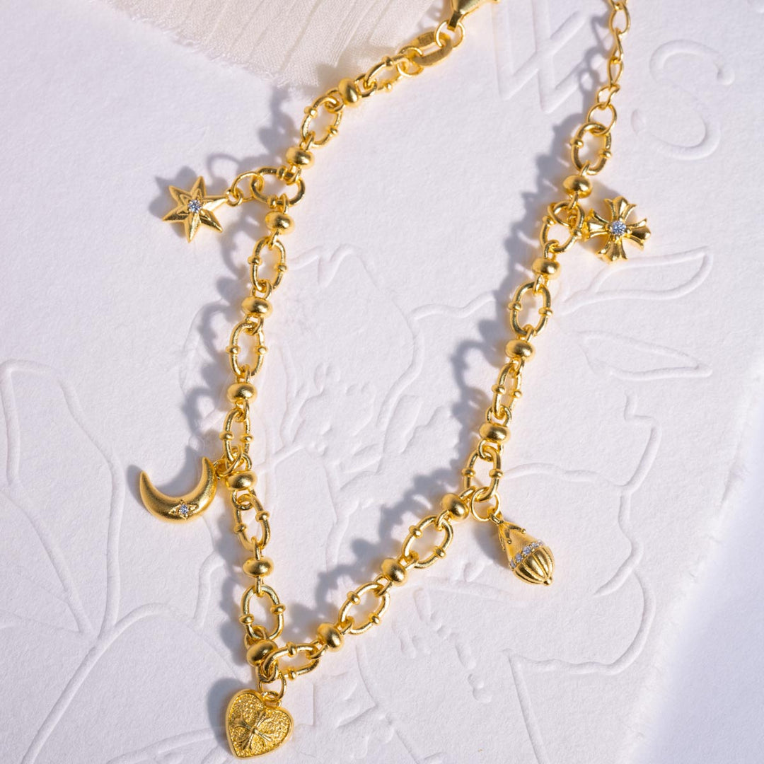 24k 999 Gothic Cross Charm Bracelet 11.79g, White Diamond 0.072ct