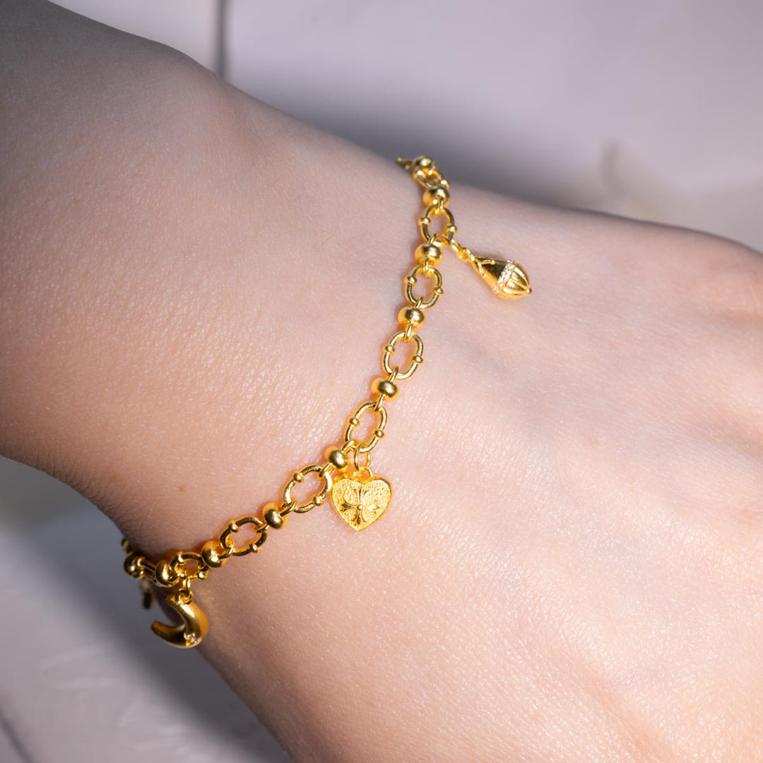 24k 999 Gothic Cross Charm Bracelet 11.79g, White Diamond 0.072ct