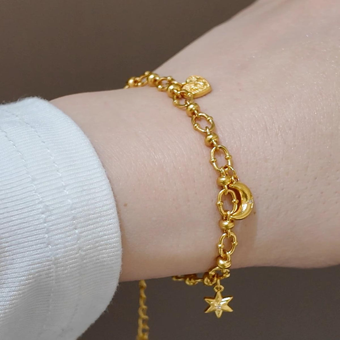 24k 999 Gothic Cross Charm Bracelet 11.79g, White Diamond 0.072ct