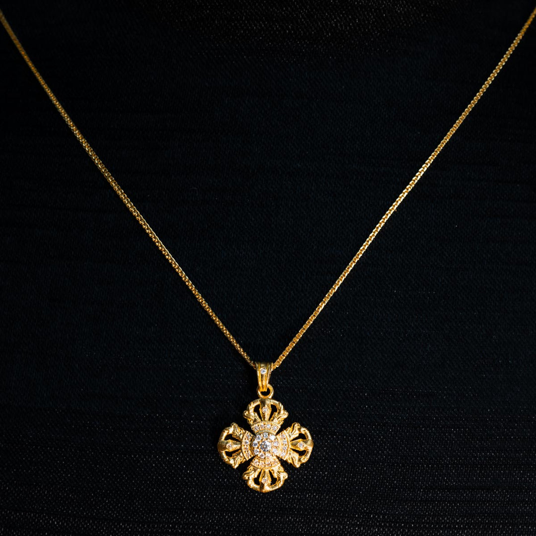 24k 999 Cross Necklace 6.05g, White Diamond 0.119ct