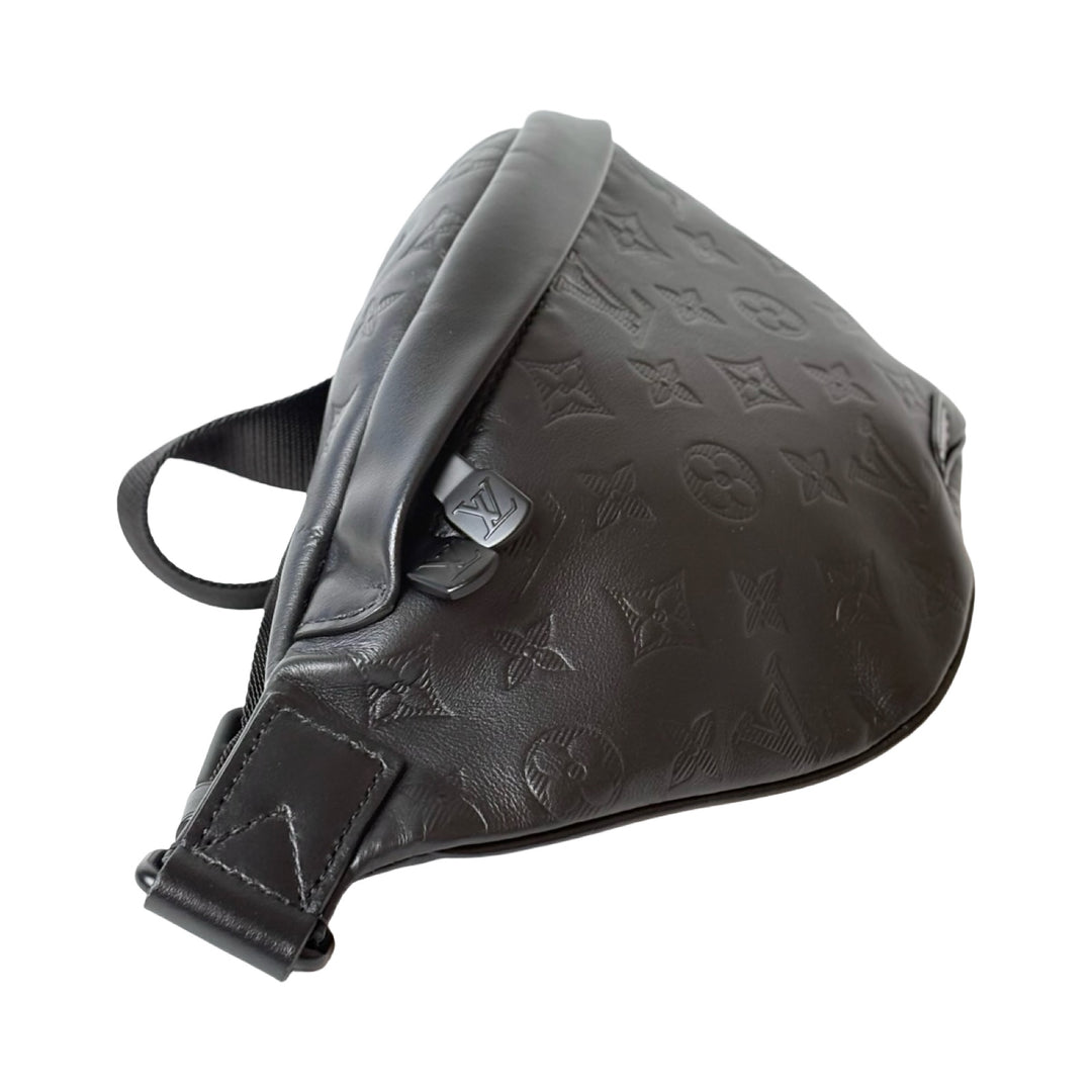 Louis Vuitton Men’s Discord Bumbag Black