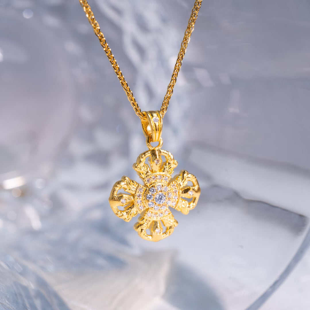 24k 999 Cross Necklace 6.05g, White Diamond 0.119ct