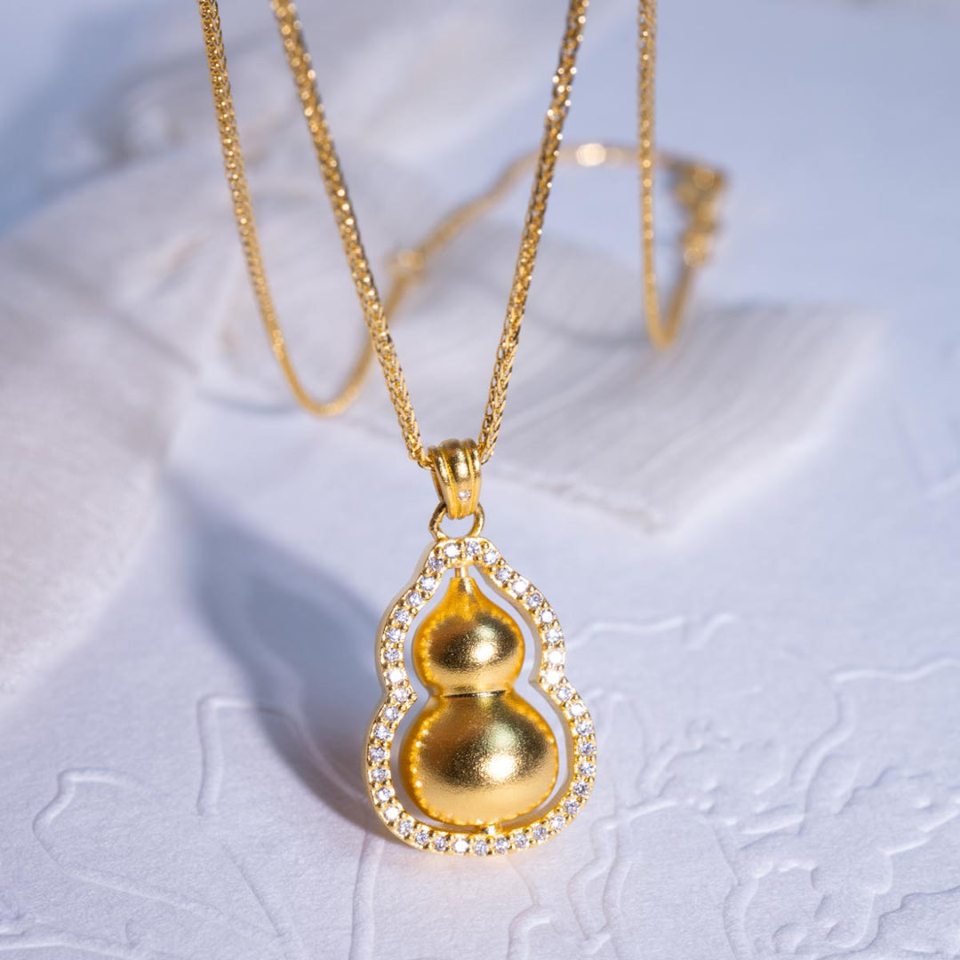 24k 999 Gourd Necklace 10.69g, White Diamond 0.179ct