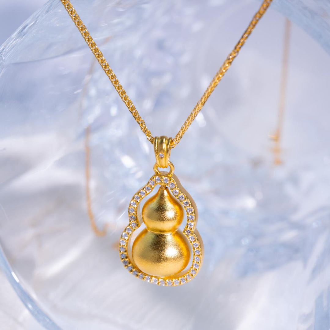 24k 999 Gourd Necklace 10.69g, White Diamond 0.179ct