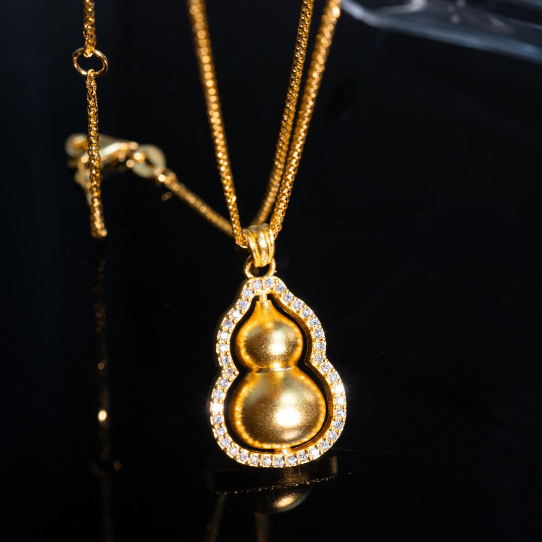 24k 999 Gourd Necklace 10.69g, White Diamond 0.179ct