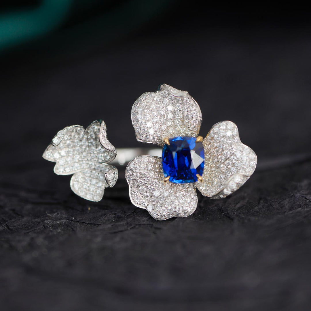 Natural Unheated Royal Blue Sapphire Stone Ring 1.57ct, Diamond 1.41ct 18K Gold