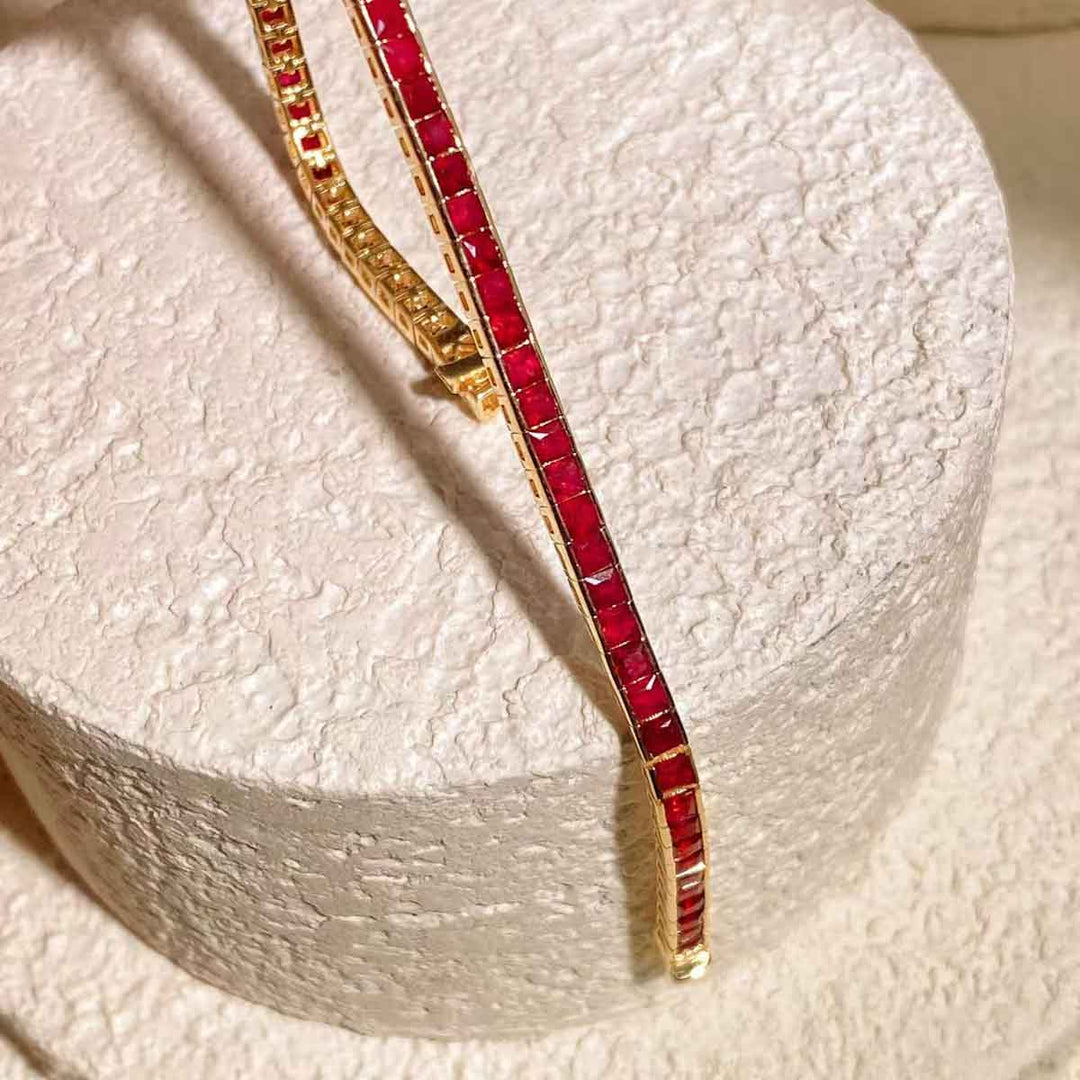Natural Mozambique Pigeon Blood Ruby Princess Cut Bracelet D5.23ct, 18K Gold