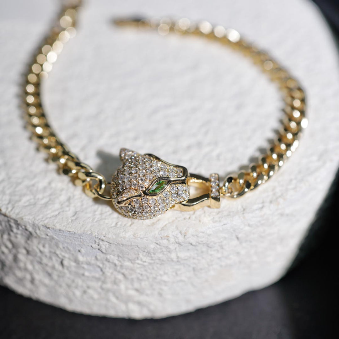 Natural White Diamond Panther Bracelet 0.76ct,Tsavorite 0.10ct 18K Gold