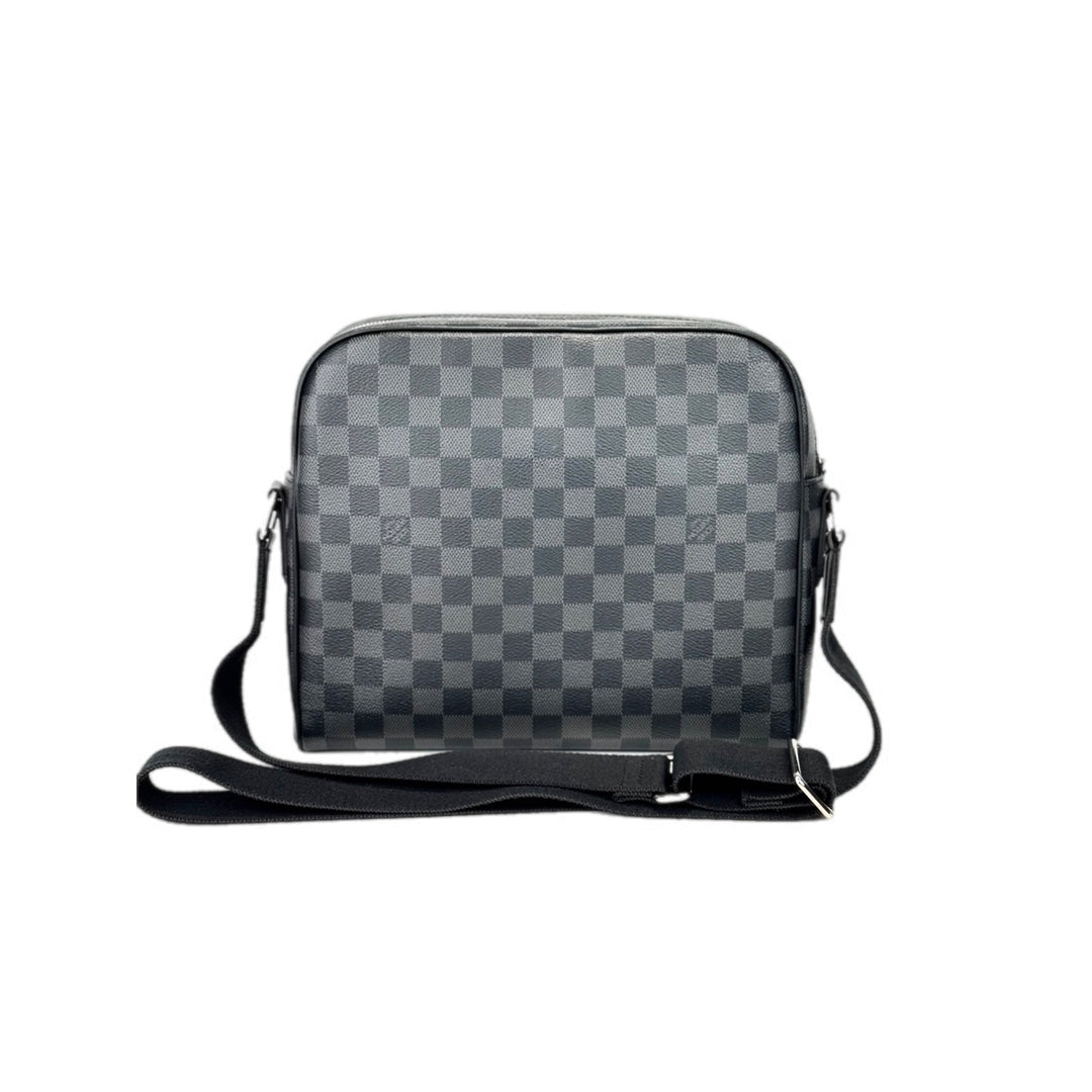 Louis Vuitton Messenger Bags