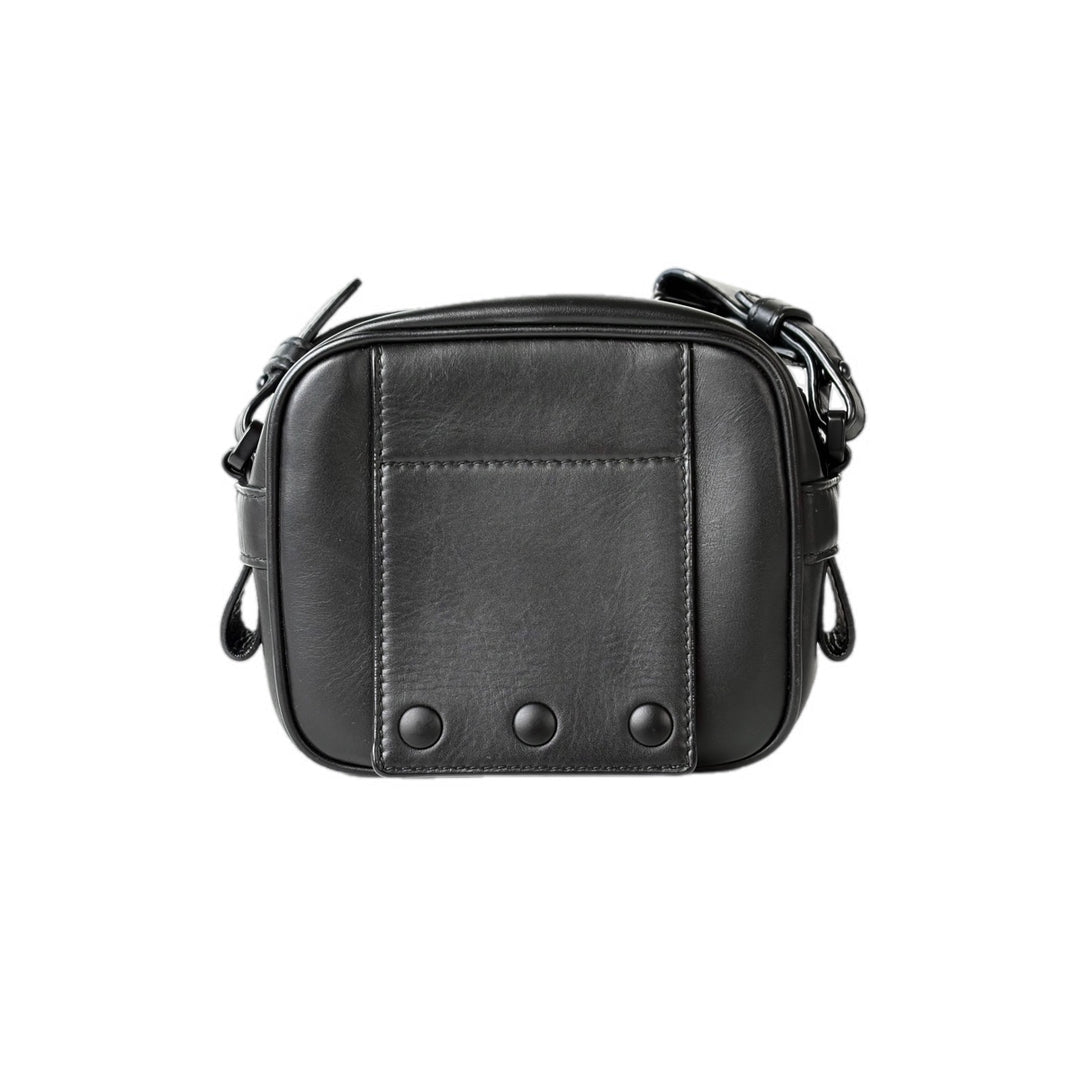 Bottega Veneta Black Leather Pochette Shoulder Bag