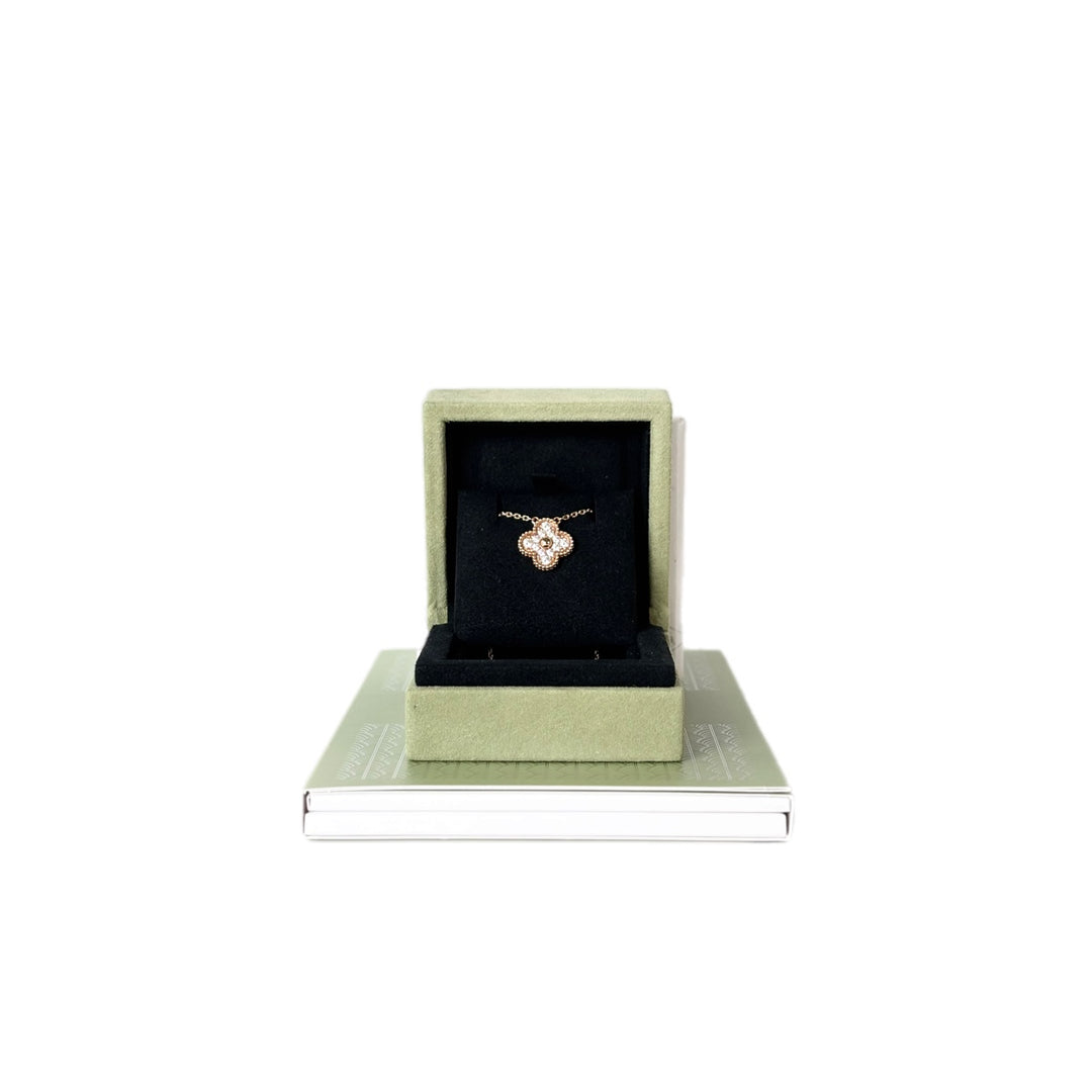 VCA Alhambra Necklaces Diamond 18K Rose Gold