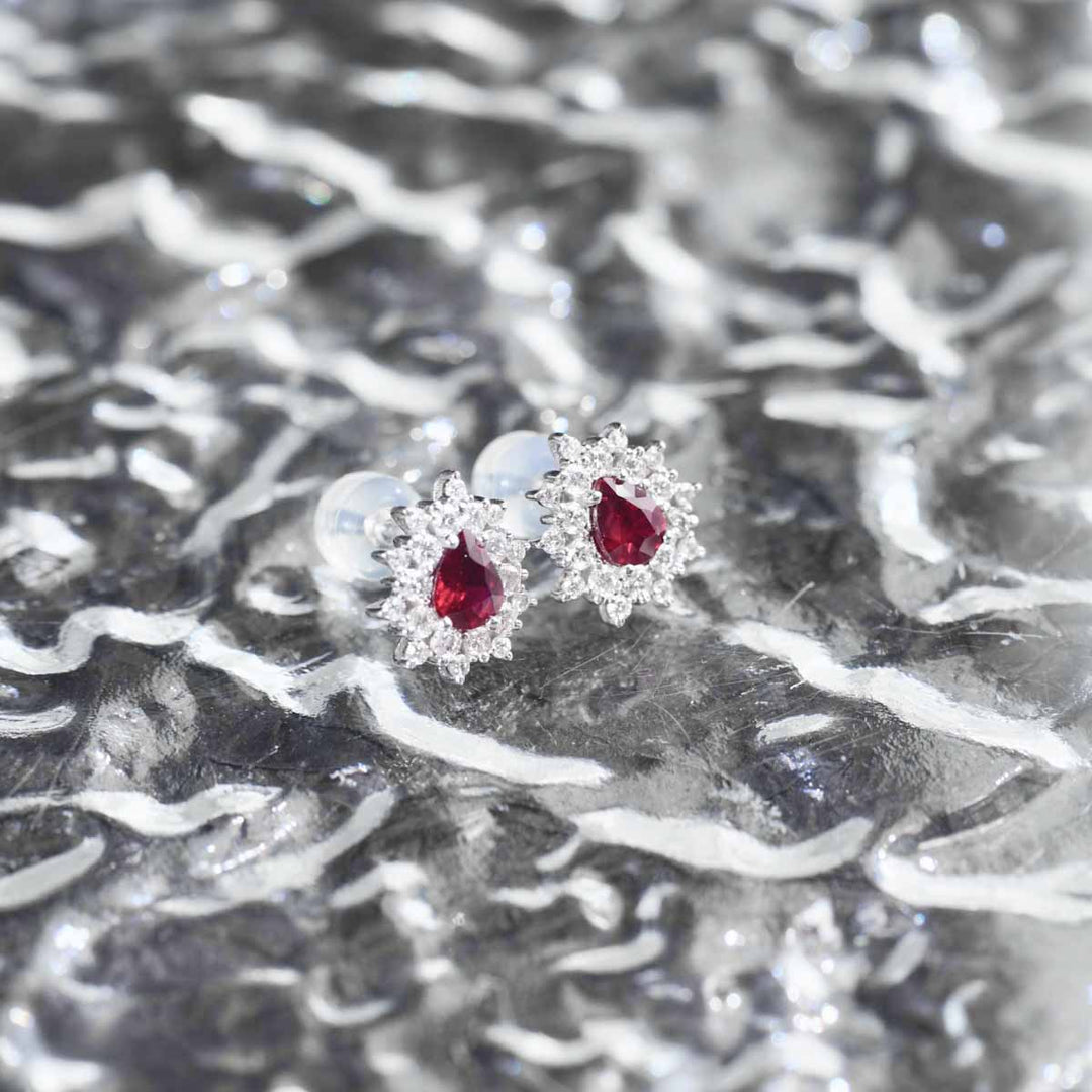 Natural Unheated Pigeon Blood Ruby 0.98ct Diamond Stud Earrings D0.98CT, 18K Gold