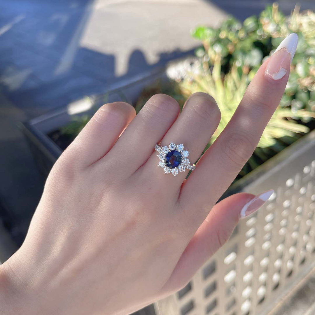 Unheated Natural Sapphire Diamond Ring D2.16ct d1.4ct. 18K Gold