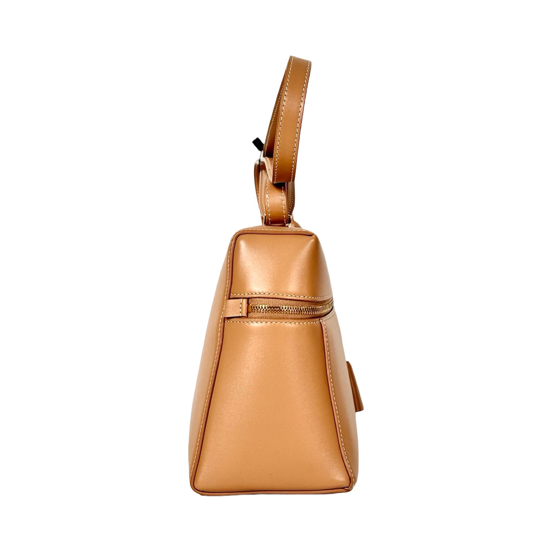 Loro Piana Saddle Calfskin Extra Bag L27 Beige Bignet