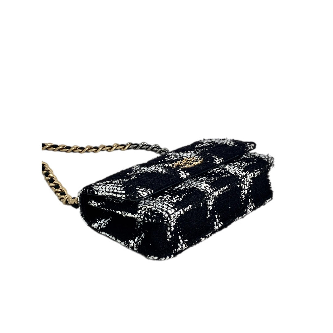 Chanel 19 Woc Tweed Black/White Bag