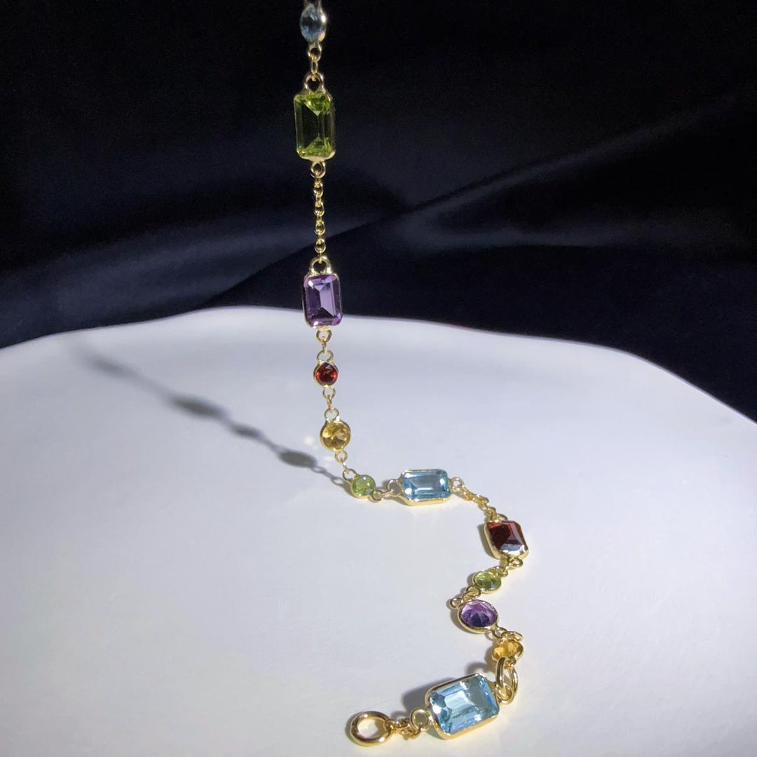 Natural Gemstone Bracelet 5.11ct, 18K Gold