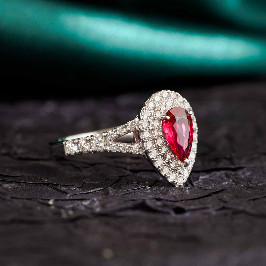 Unheated Natural Pigeon Blood Ruby Stone Ring 1.03ct, Diamond 0.76ct Platinum (Pt950)
