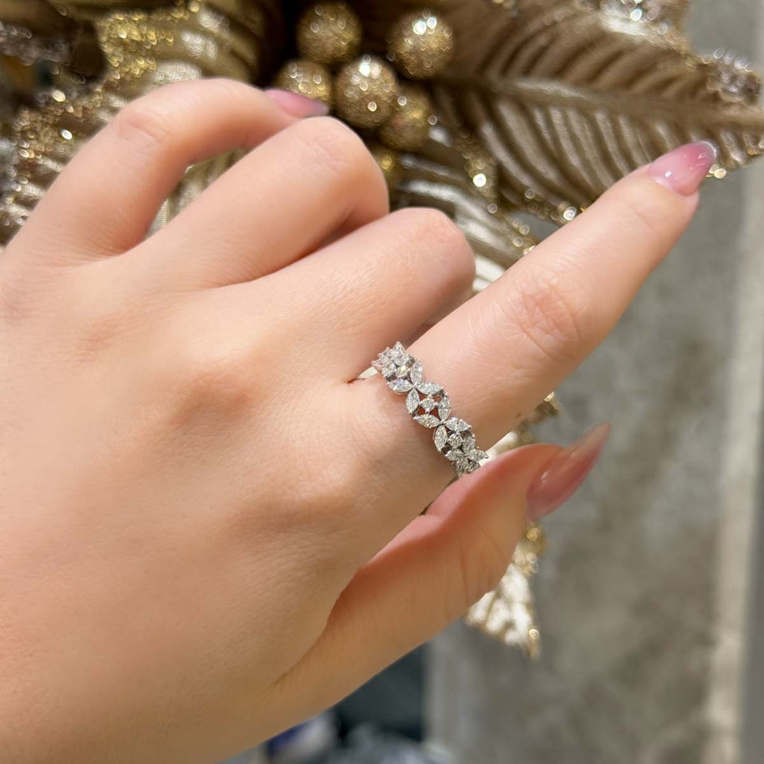 White Diamond Eternity Ring D0.70ct 18K F-G VS