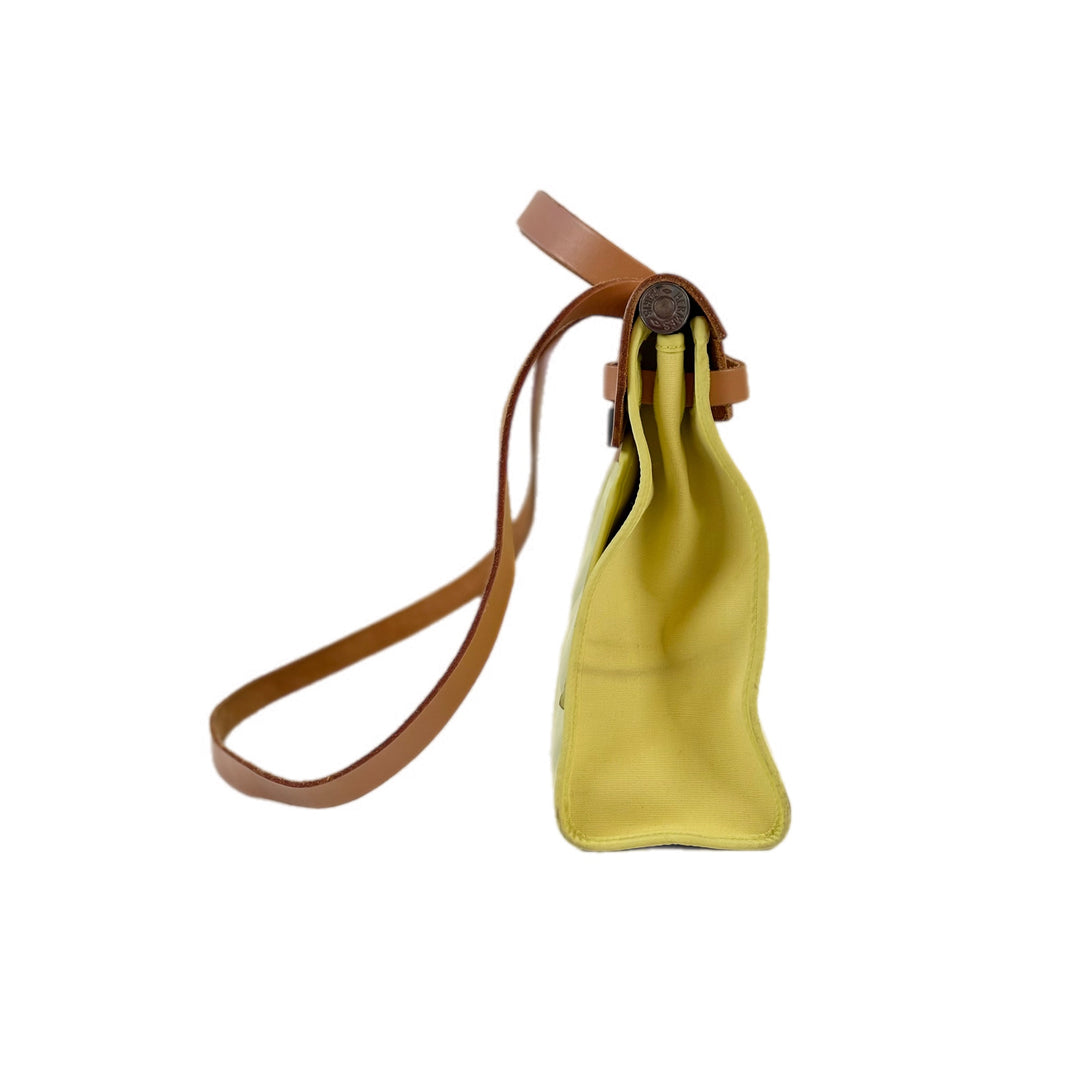 Hermes Herbag Yellow 31