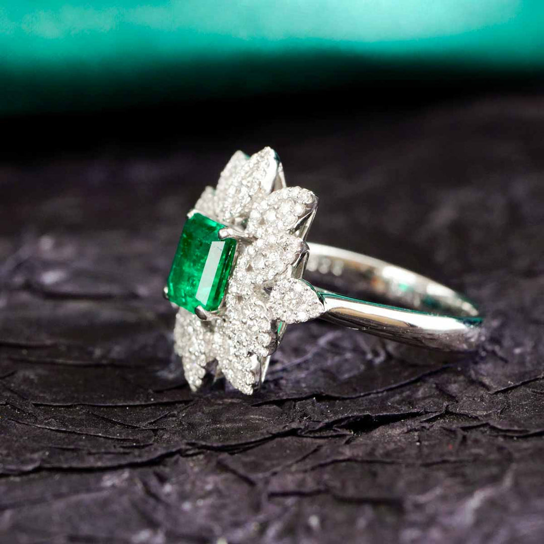 Columbia Minor Oil Natural Muzo Green Emerald Stone Ring 1.25ct, Diamond 0.67ct Platinum (PT950)