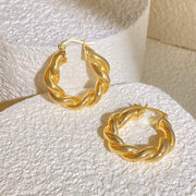 Plain 18k Yellow Gold Polished Twist Hoop Earrings
