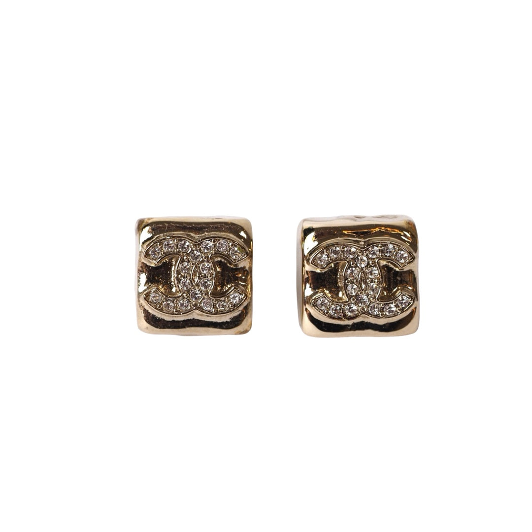 Pre-owned Chanel 24C Mini Square CC Earring in Gold Metal, Crystal