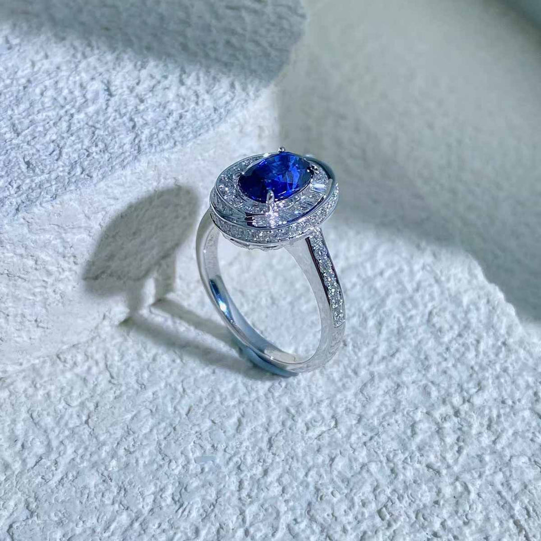 Natural Blue Sapphire Ring D2.06ct d0.66ct 18K, Sri Lanka Royal Blue