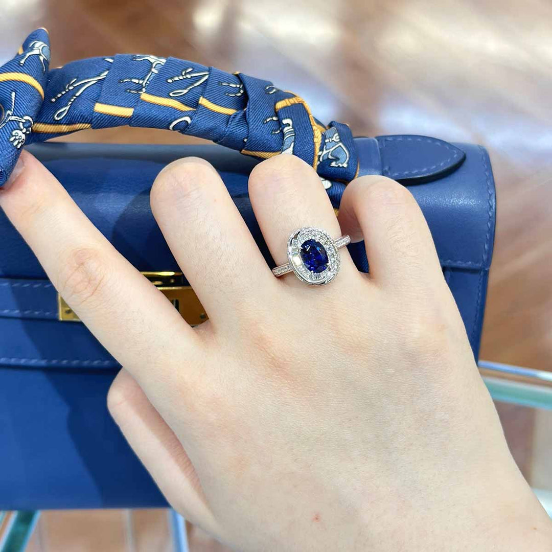 Natural Blue Sapphire Ring D2.06ct d0.66ct 18K, Sri Lanka Royal Blue