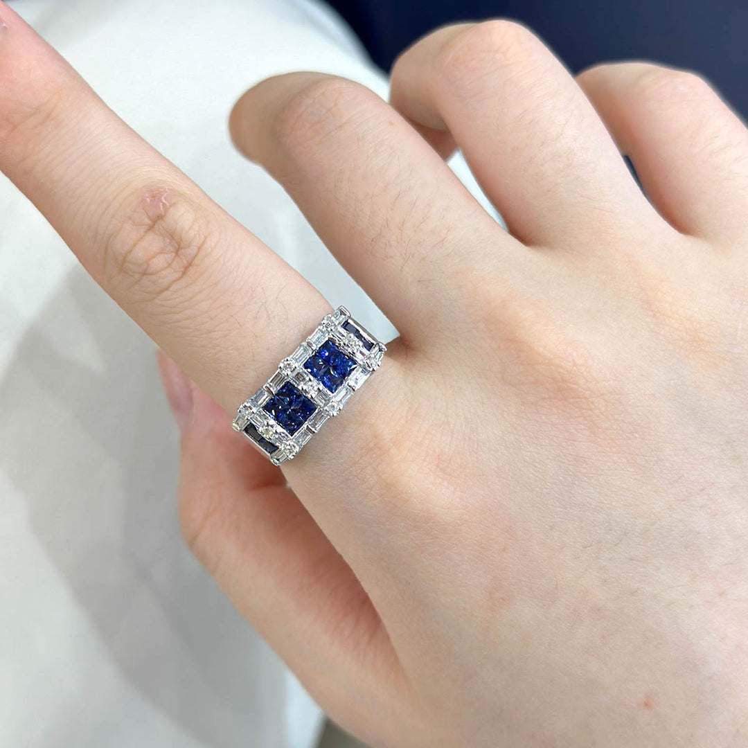 Natural Blue Sapphire Diamond Ring D1.27ct d0.73ct. 18K Royal Blue