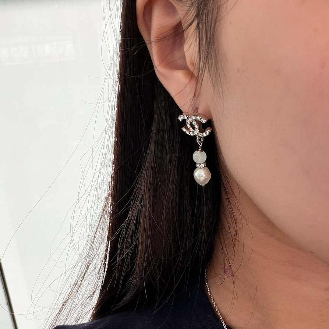 Chanel 25C CC Crystal Pearl Drop Earring