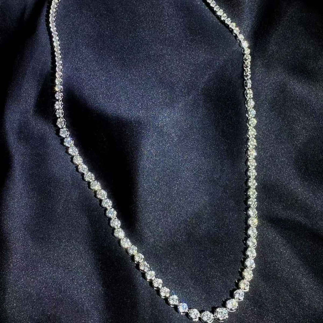 Natural White Diamond Necklace D7.67ct, 18K