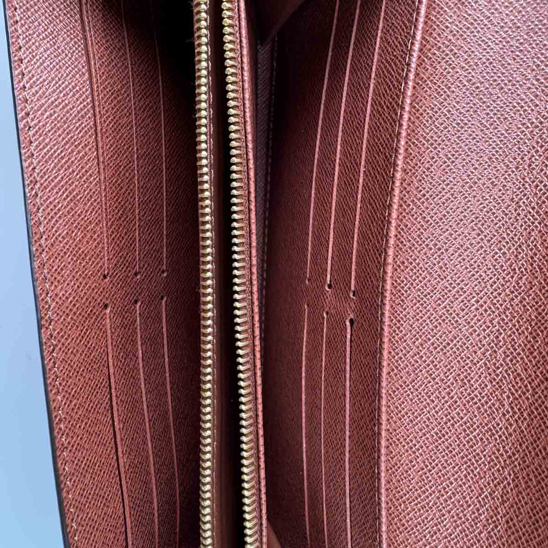 Louis Vuitton Sarah Long Wallet Monogram