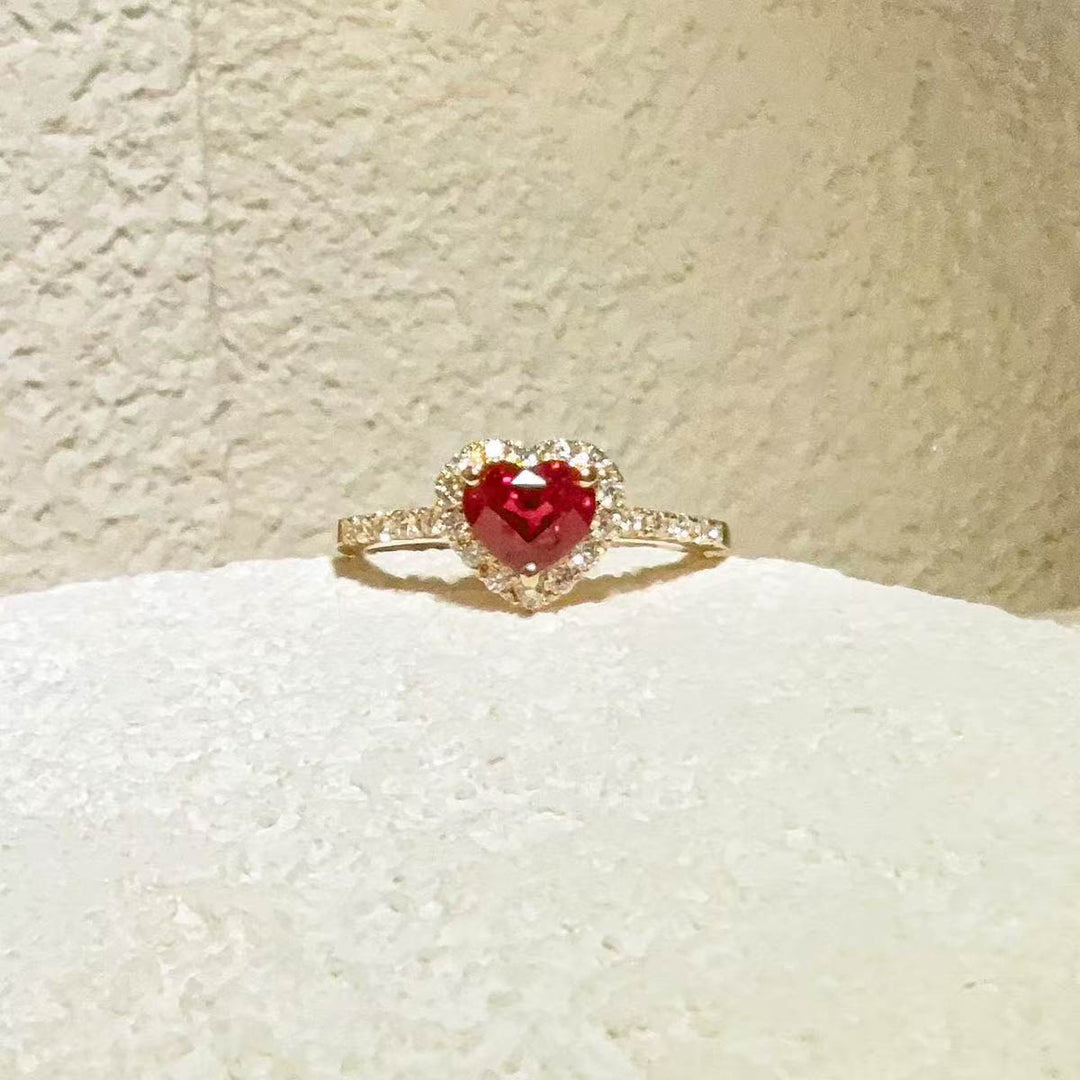 Burma(Myanmar) Natural Pigeon Blood Ruby Stone Ring 1.07ct, Diamond 0.22ct 18K Gold