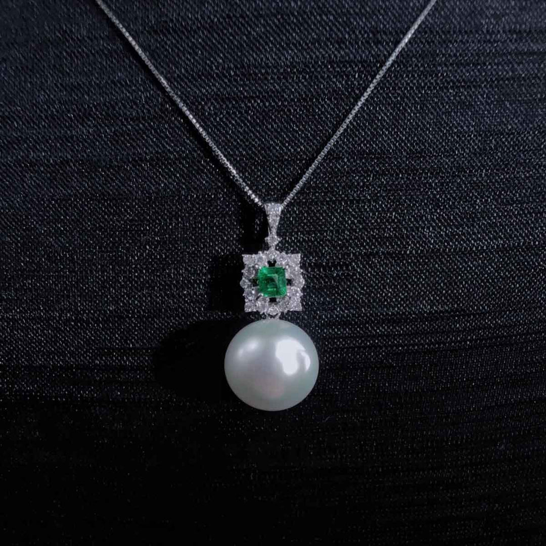 Natural South Sea White Pearl Necklace 12.2mm, Emerald 0.28ct, Diamond 0.20ct Platinum Pt950