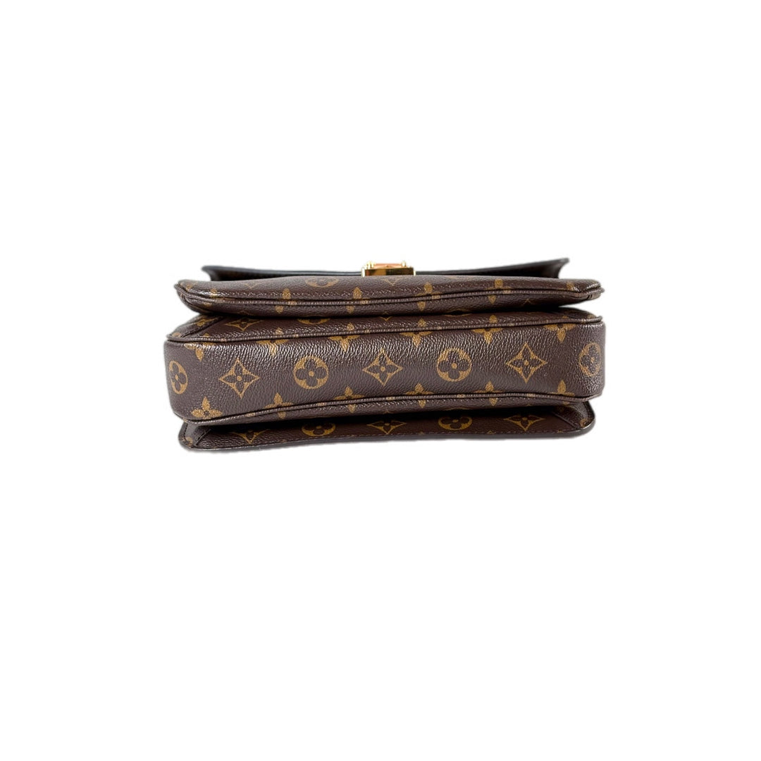 Louis Vuitton Pochette Métis Monogram